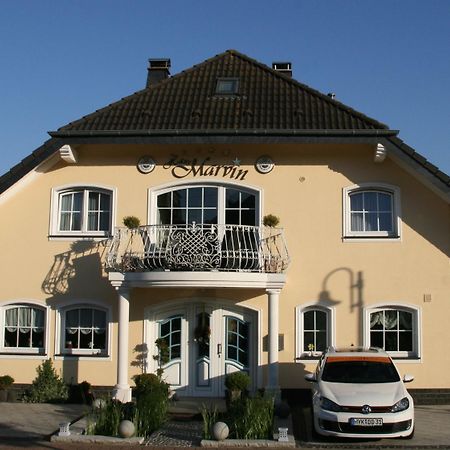 Hotel Haus Marvin Dottingen  Zewnętrze zdjęcie
